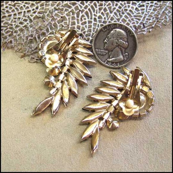 D&E Juliana Earrings Black n Clear Crystal Feathers 1950s Jewelry 13591 - Picture 7 of 7